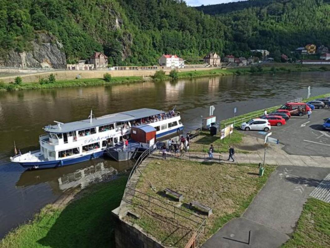U Bocmana S Vyhledem Na Zamek A Labe Leilighet Decin Eksteriør bilde