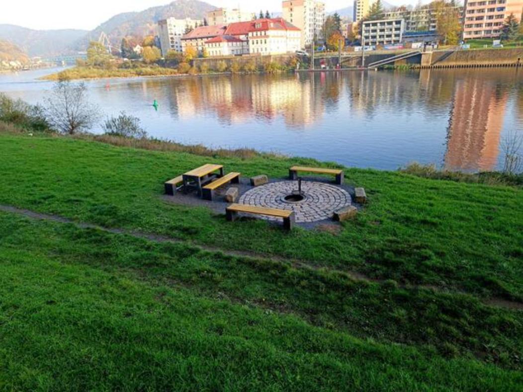 U Bocmana S Vyhledem Na Zamek A Labe Leilighet Decin Eksteriør bilde