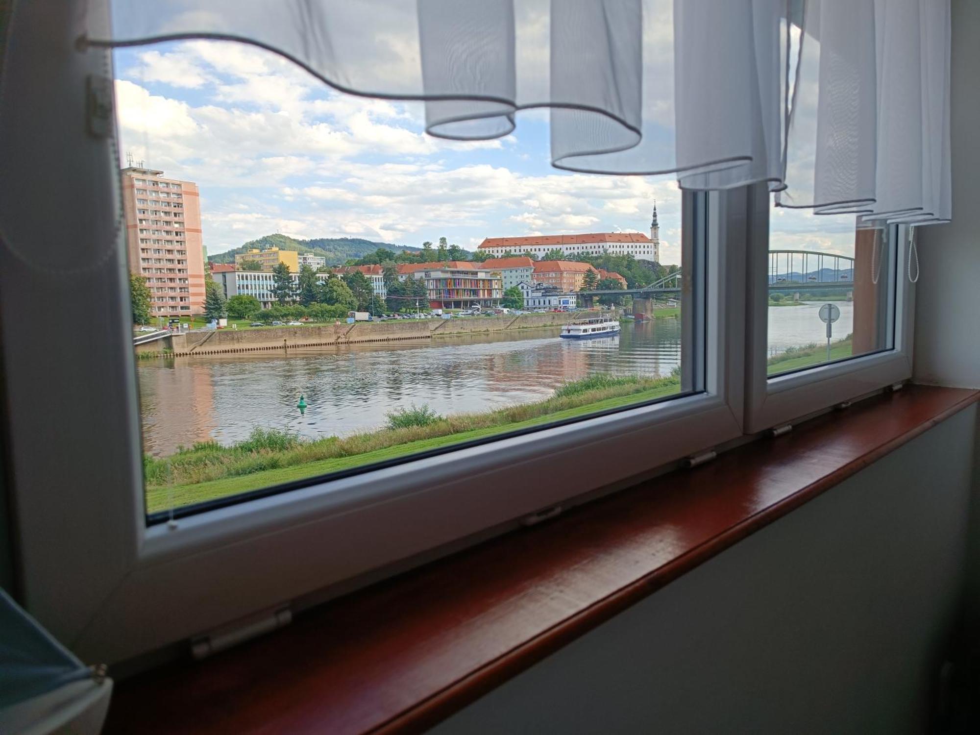 U Bocmana S Vyhledem Na Zamek A Labe Leilighet Decin Eksteriør bilde