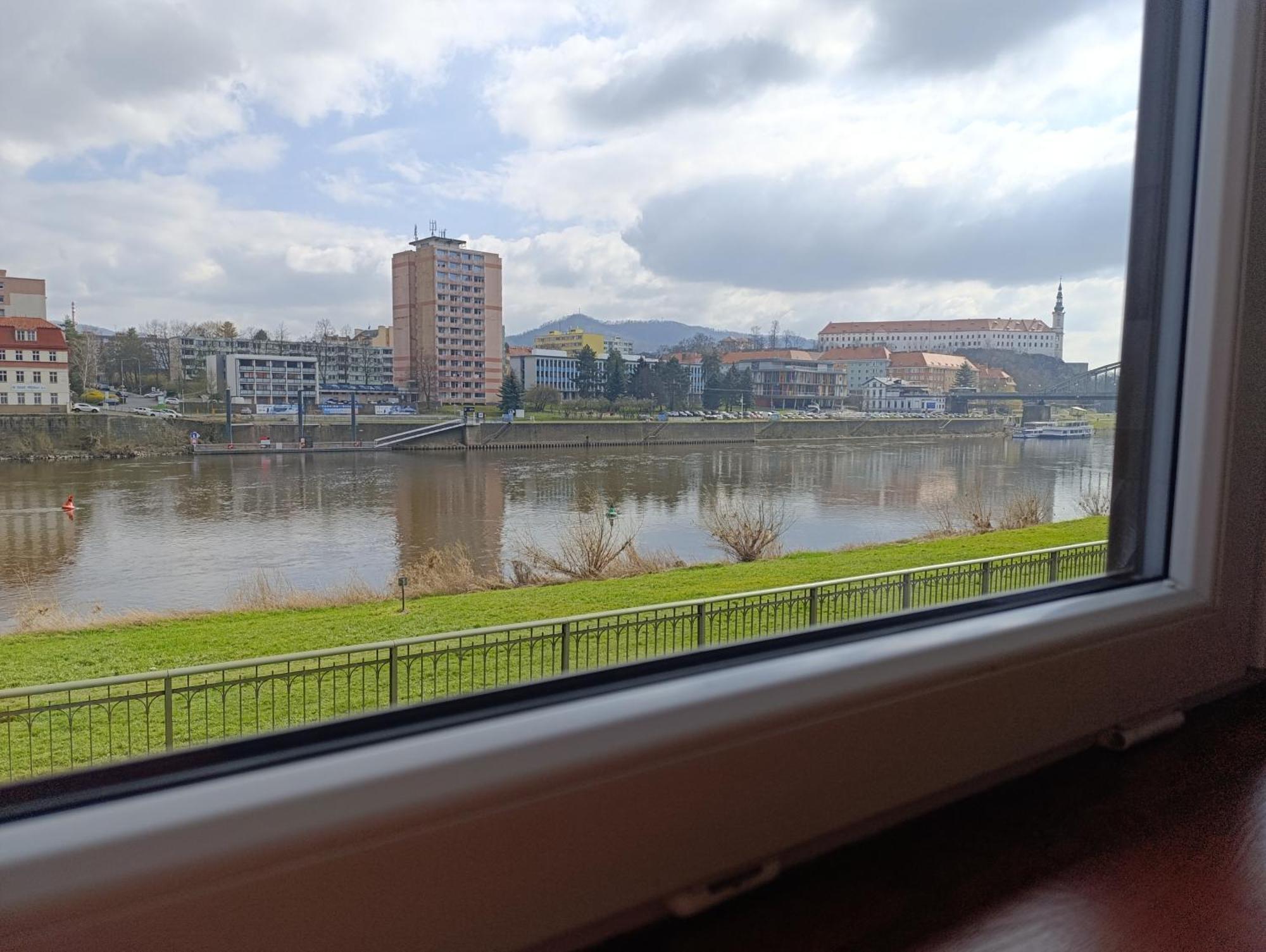 U Bocmana S Vyhledem Na Zamek A Labe Leilighet Decin Eksteriør bilde