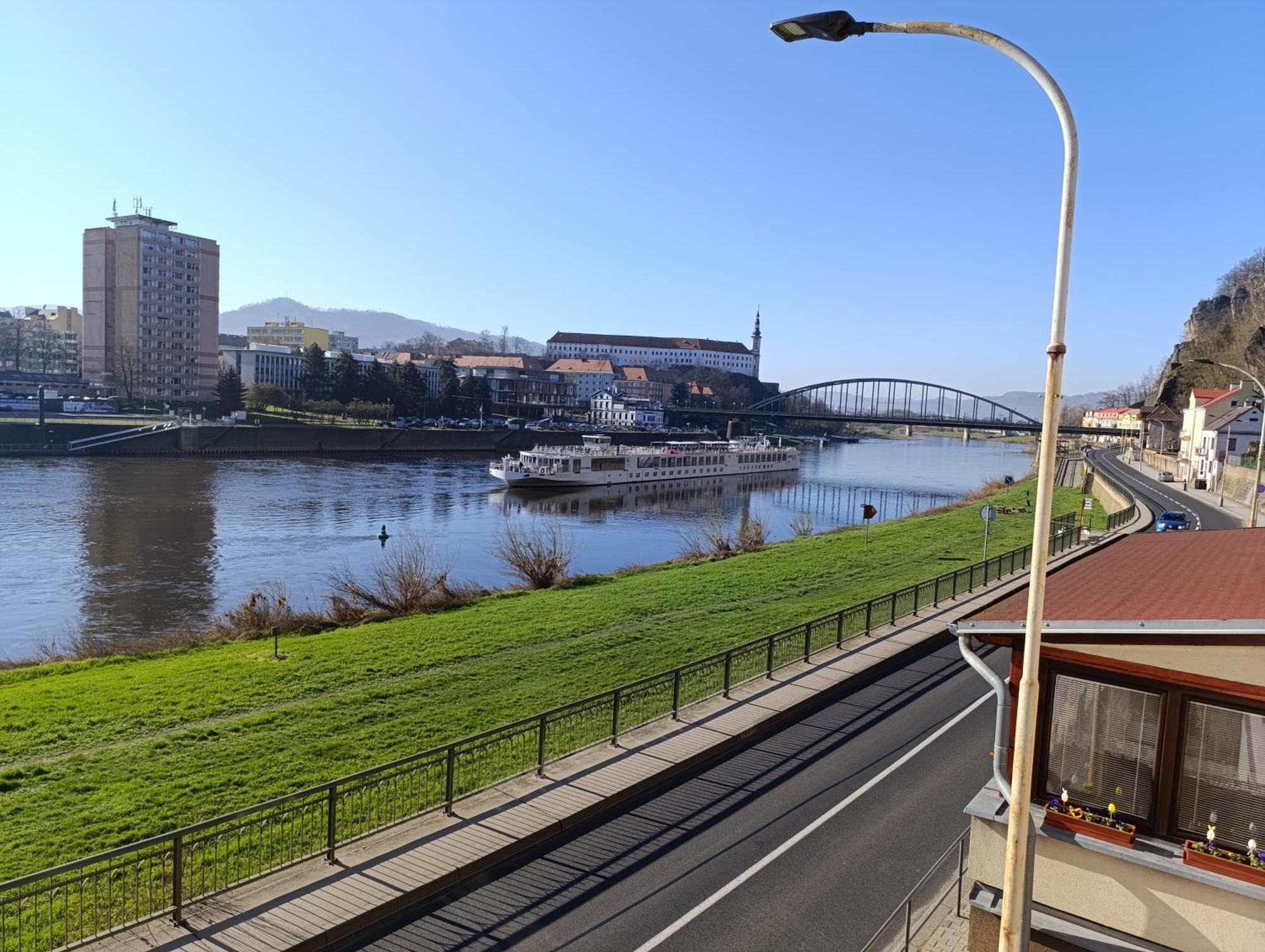 U Bocmana S Vyhledem Na Zamek A Labe Leilighet Decin Eksteriør bilde